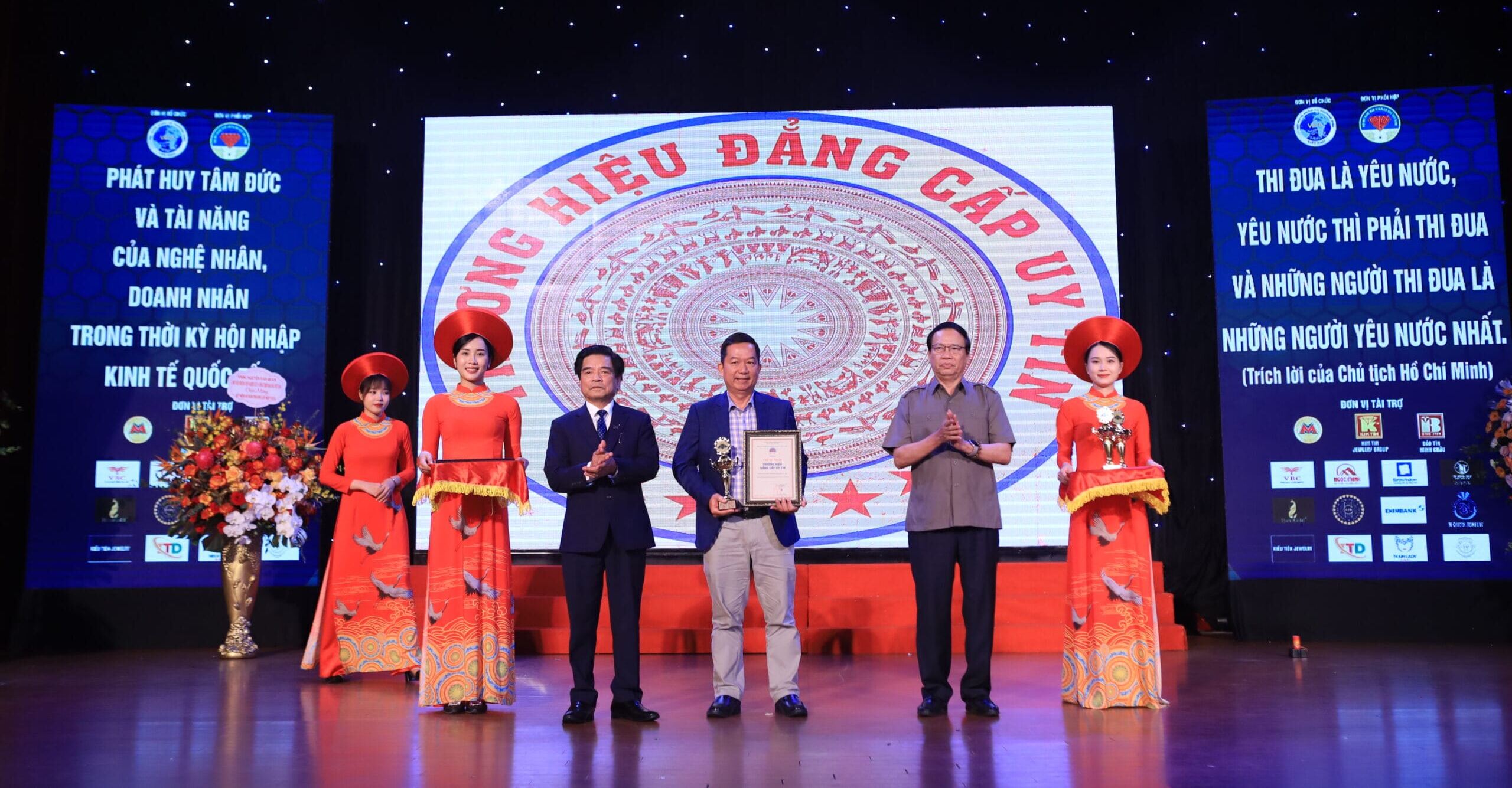 Công ty cổ phần thương mại dịch vụ ibc Chứng nhận thương hiệu đẳng cấp VATA